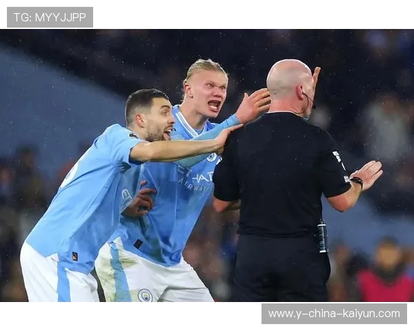 哈兰德怒砸球衣！曼城更衣室惊现“火山喷发级”冲突