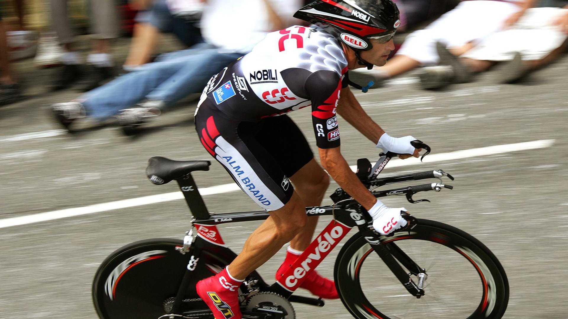 世界冰球:加拿大队强势夺冠,金牌在望!,冰球 加拿大